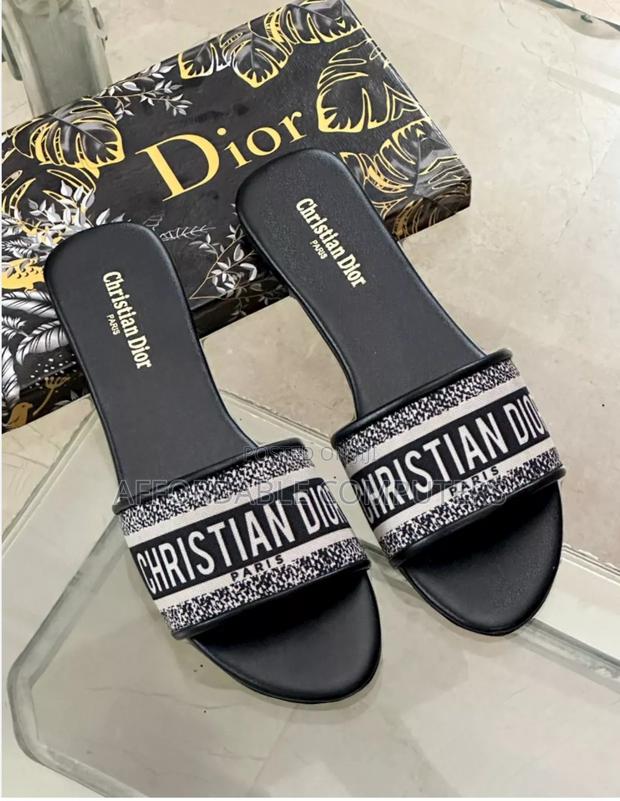 Christian Dior Slipper · Photo 1