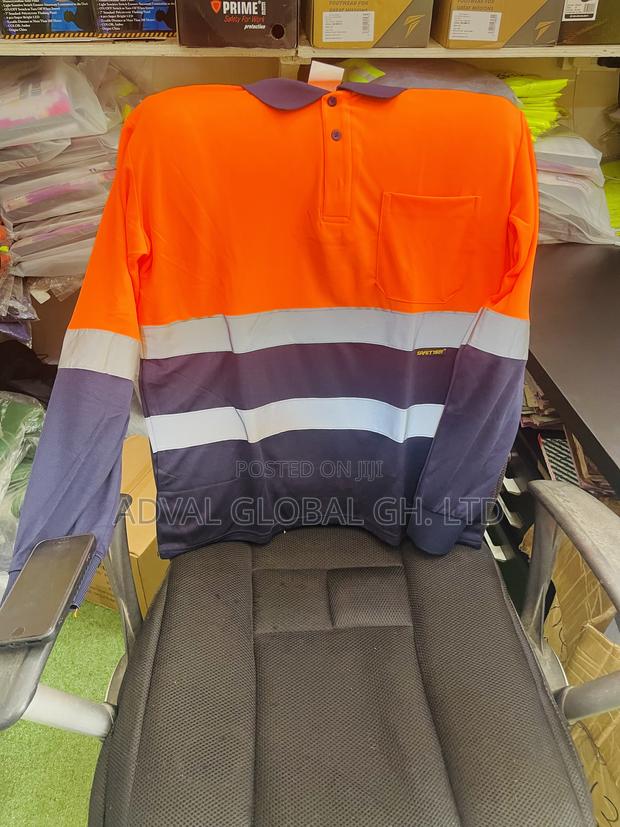 Ppe’S Reflective Shirt · Photo 3