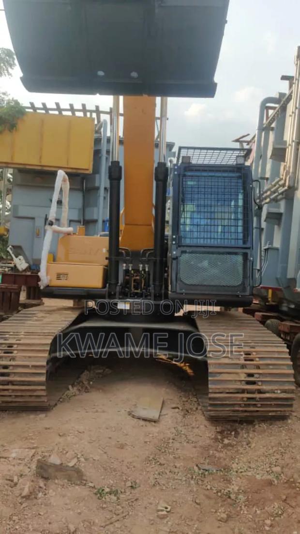 6months Used Cash Hitachi, Sany, Excavator · Photo 3
