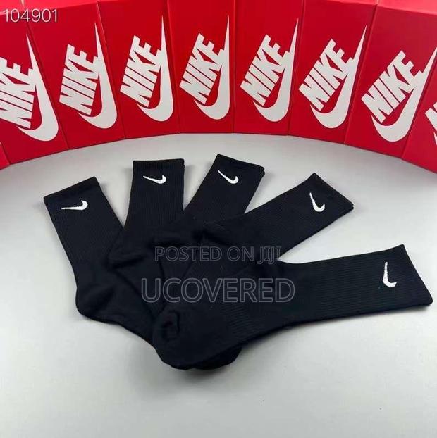 High Quality Socks Set · Photo 2