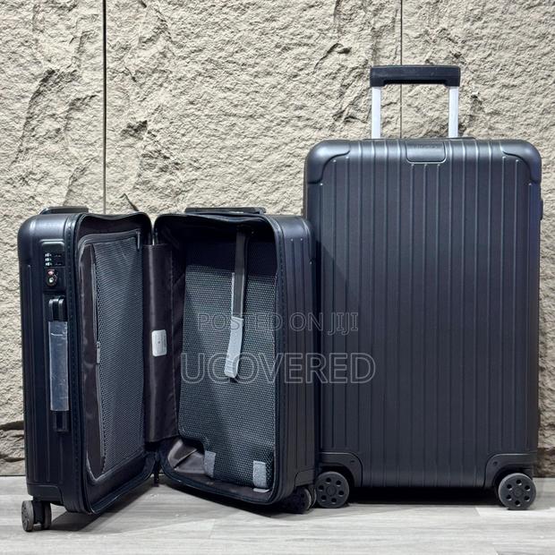 Anti-Crack Luxury Suitcase · Photo 1