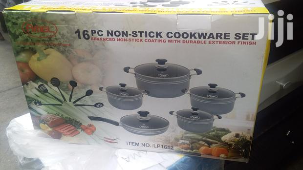 Amel 16pcs Non-Stick Cookware Set · Photo 6