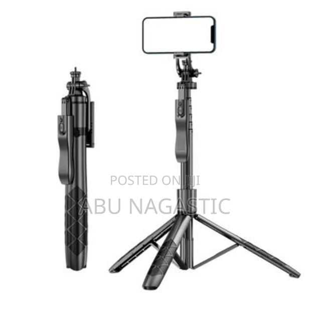 L 16 Long Selfie Stick Stand · Photo 1