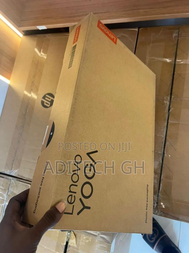 New Laptop Lenovo Yoga 700 16GB Intel Core I7 SSD 1T · Photo 1