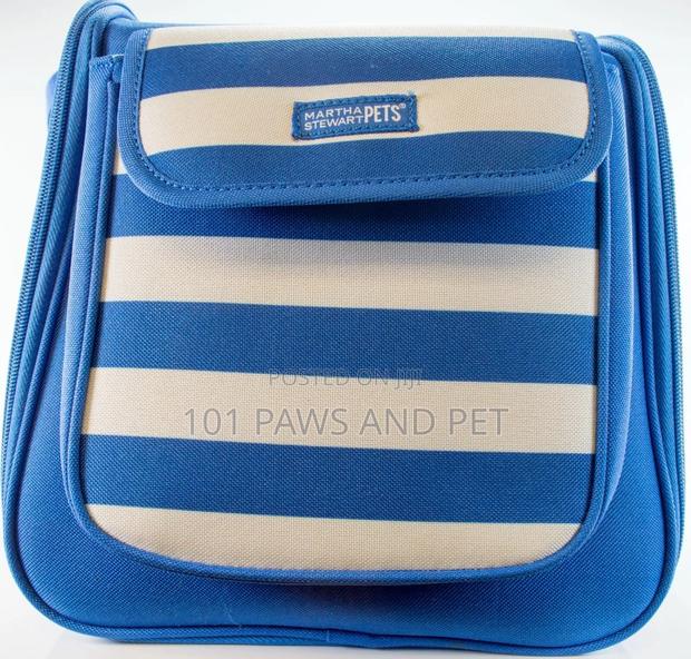 Martha Stewart Pet Carrier · Photo 4