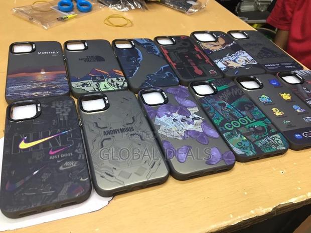 Design Covers for iPhone · Photo 2