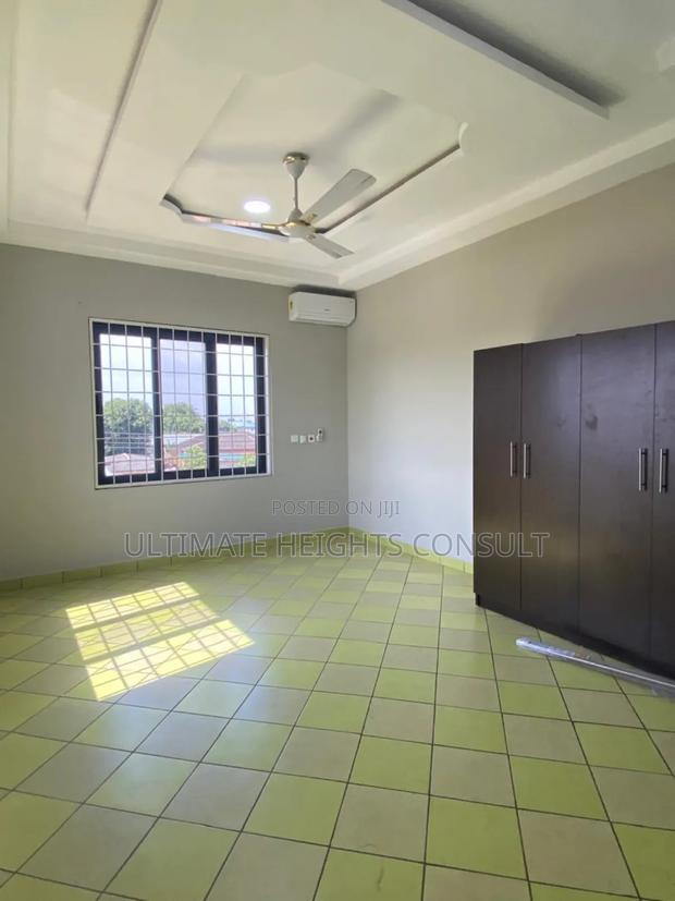2bdrm Apartment in Tesano, Abeka for rent · Photo 4