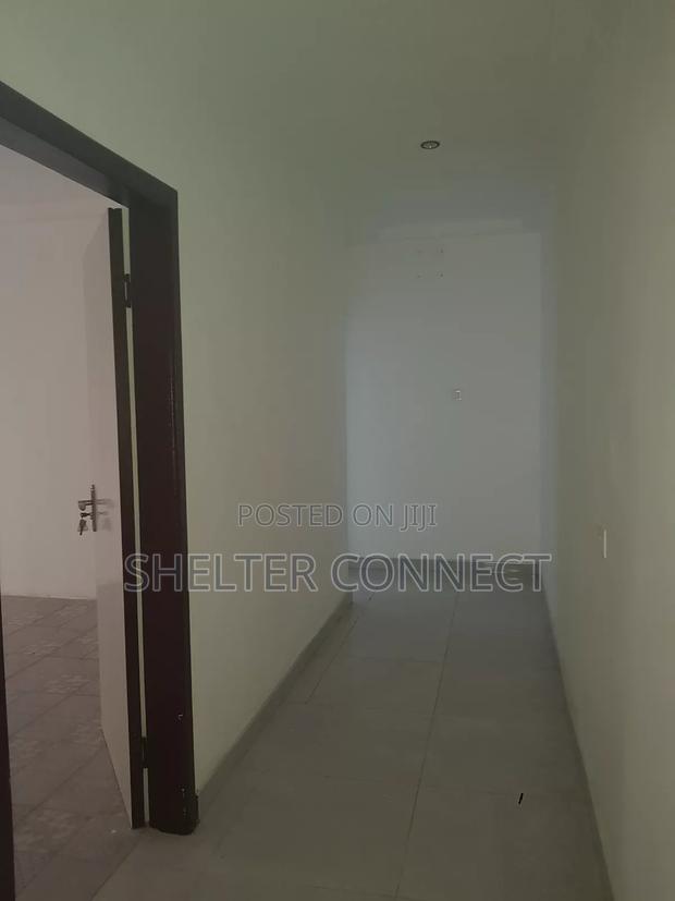 3bdrm Duplex in Oarifa, Oyarifa for rent · Photo 7