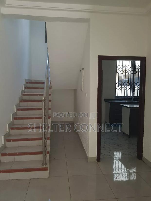 3bdrm Duplex in Oarifa, Oyarifa for rent · Photo 3