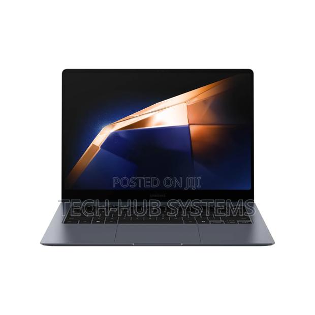 New Laptop Samsung 16GB Intel Core Ultra 7 SSD 512GB · Photo 3