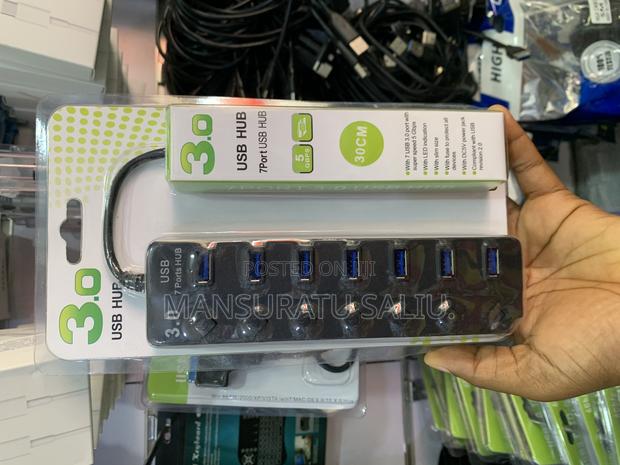 3.0 USB Hub 7port USB Hub · Photo 1