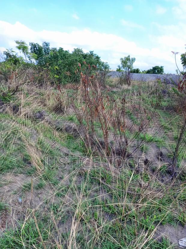 Land for Sale · Photo 1