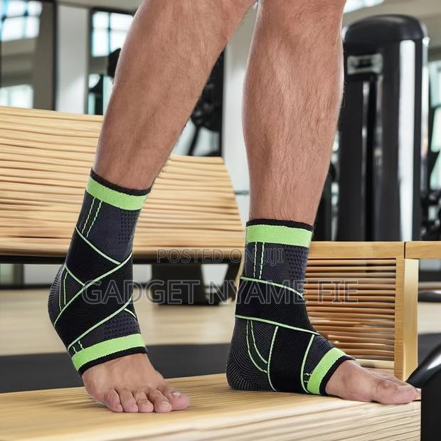 Ankle Support/Sleeve · Photo 2