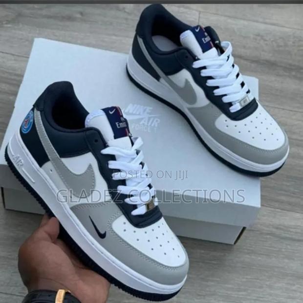 Nike Airforce1paris Saint Germain · Photo 1
