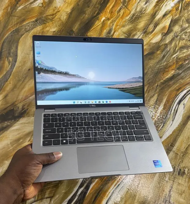 Laptop Dell Latitude 5440 16GB Intel Core i7 SSD 512GB · Photo 1