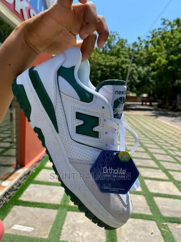 New Balance · Photo 1
