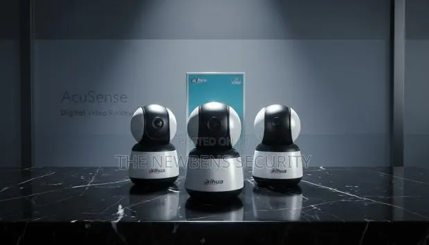 Hero B1 Indoor Pan Tilt Wi-Fi Camera · Photo 1