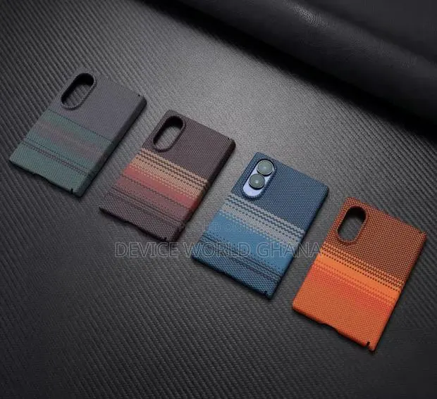 Kelvia Carbon Full Protection Case for Samsung Z Fold 8 and 8 Ultra · Photo 1