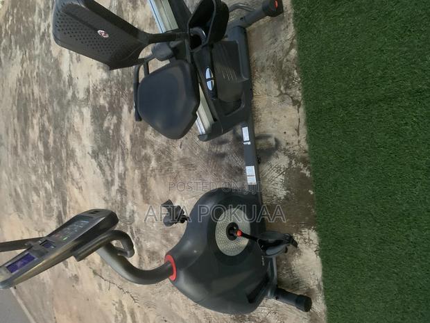 Recumbent Bike · Photo 2