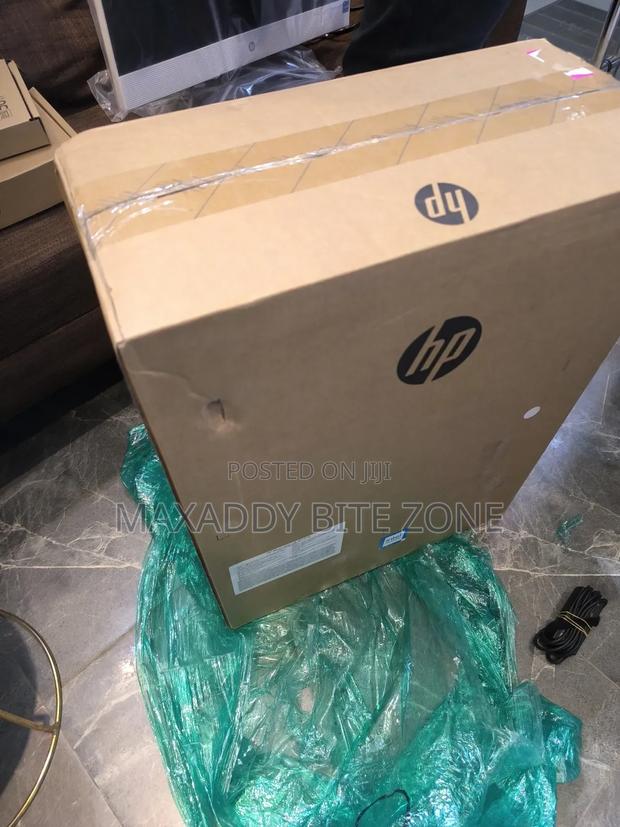 New Desktop Computer HP AiO 24 8GB Intel Core i5 SSD 512GB · Photo 5