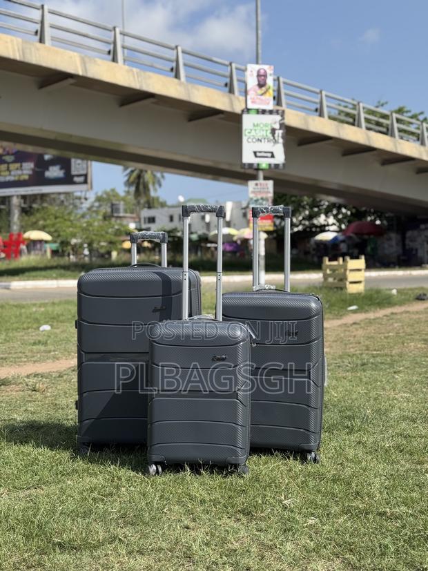 Concord Trolley Traveling Bags Three in One at Plbagsgh · Photo 2