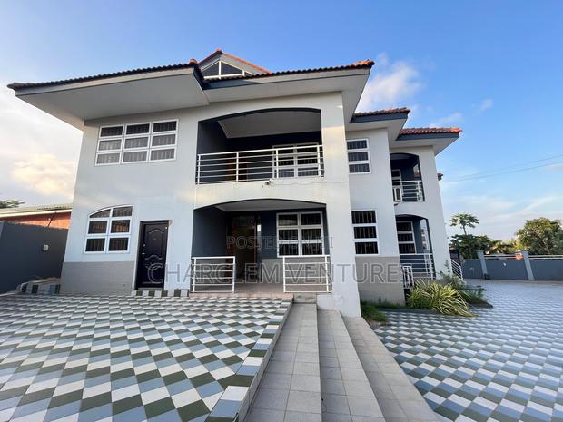 2bdrm Apartment in Charclem Ventures, East Legon for rent · Photo 2