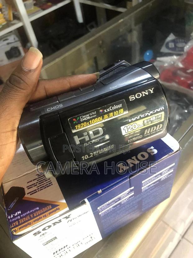 Sony Mini HDR-Sr12 Hd 120gb Camcorder · Photo 3