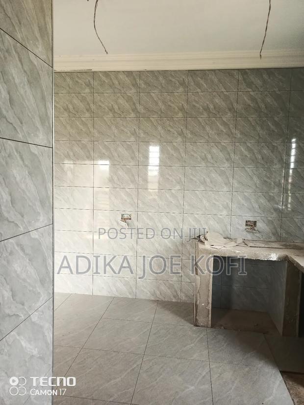 Express Interior and Exterior Tilling · Photo 2
