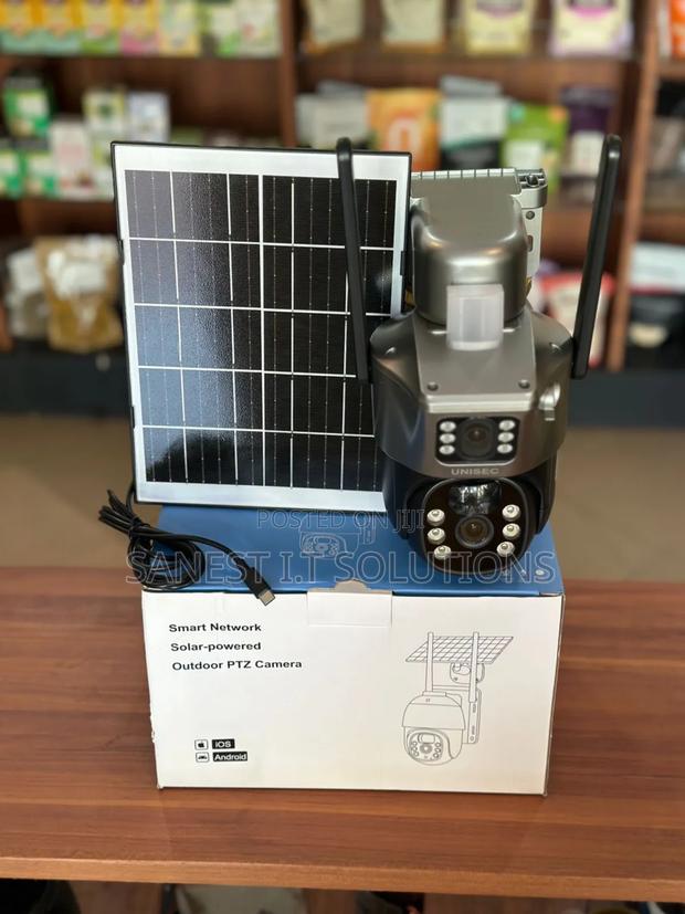 Solar Camera With Dual Lens With Alarm 4g · Photo 4
