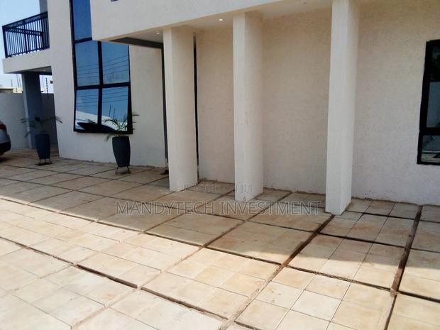 A House With Endless Possibilities · Photo 8