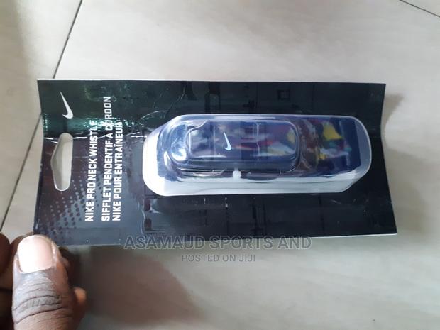 Original Whistle At Cool Price · Photo 2