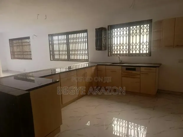 4bdrm House in Bortiano Hill Christ for rent · Photo 1