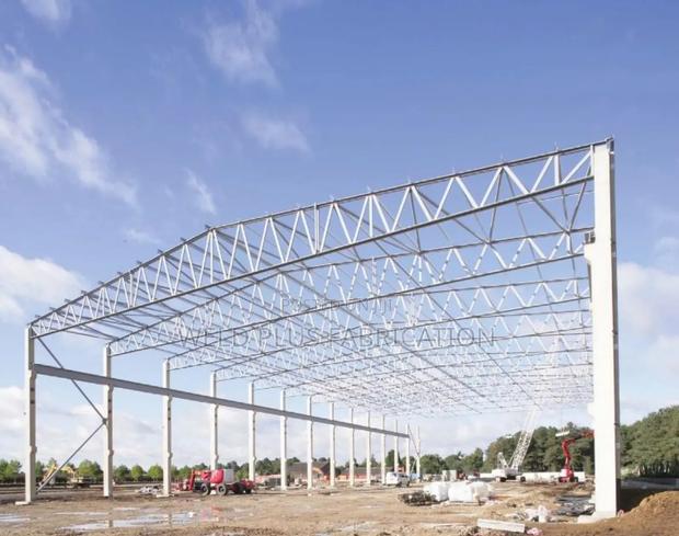 Trusses Installation and Warehouse Erection · Photo 1