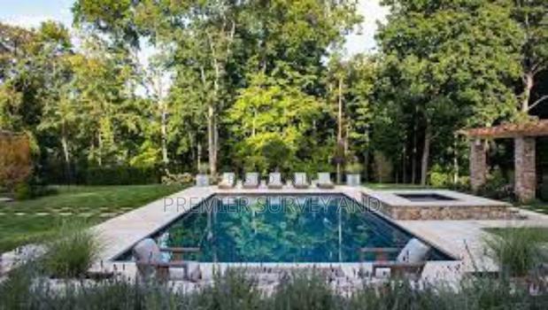 Quality Pool Construction · Photo 1