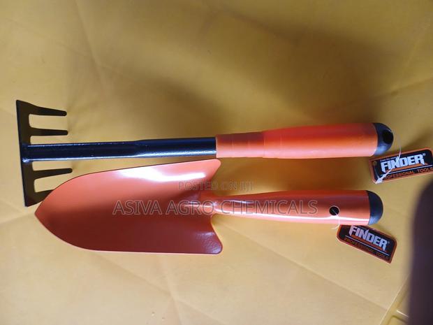 Gardening Tools · Photo 2