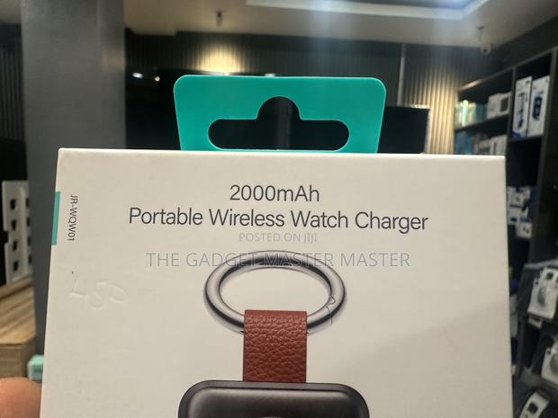 Joyroom Portable Smart Watch Wireless Charger · Photo 3