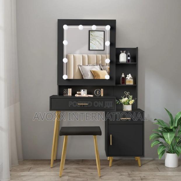Ktaxon Vanity Table Set Makeup Vanity Desk With Drawers · Photo 5
