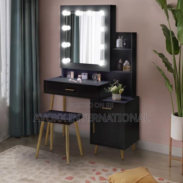Ktaxon Vanity Table Set Makeup Vanity Desk With Drawers · Photo 8