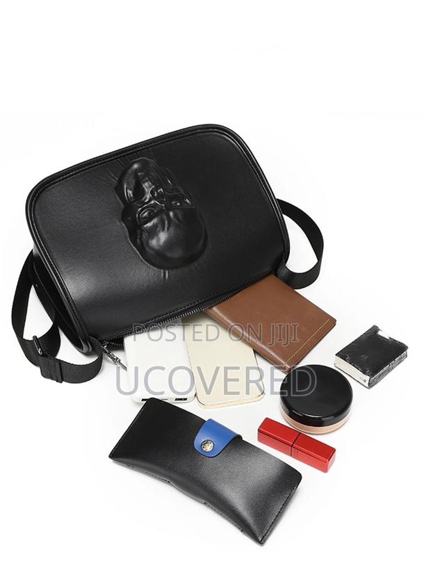 Vintage Genuine Leather Side/Shoulder Bag · Photo 6