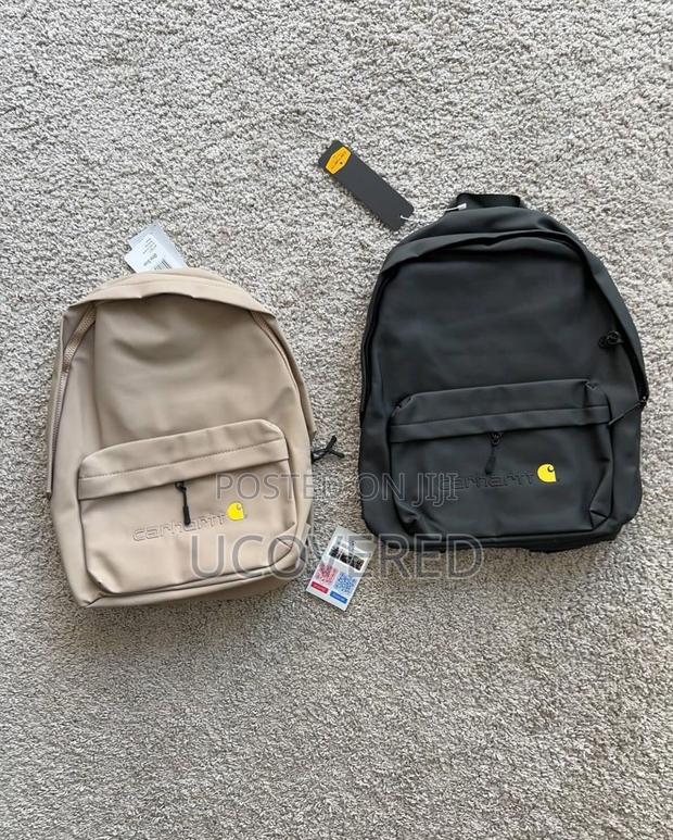 Essential Unisex Backpacks · Photo 7