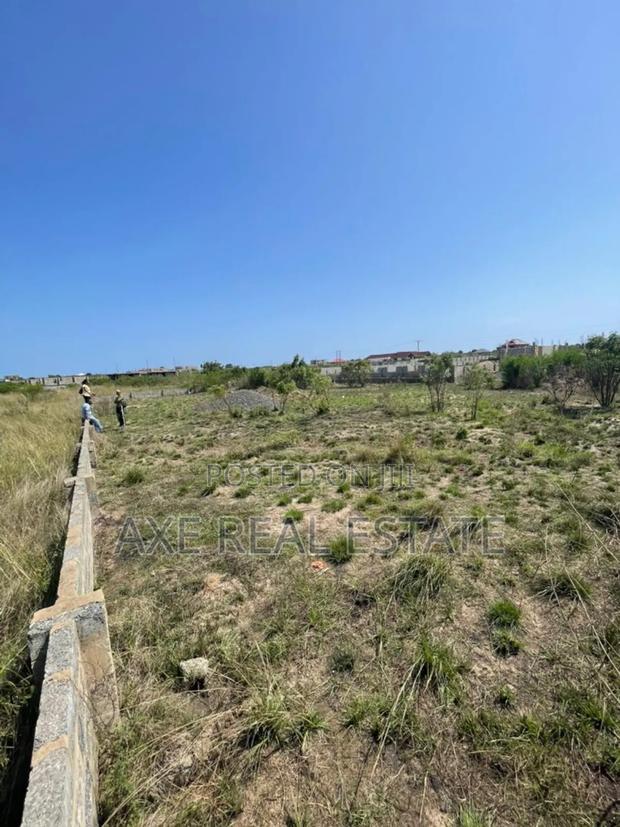 Authentic Lands PLUS Pillars at Prampram Beach Road · Photo 2