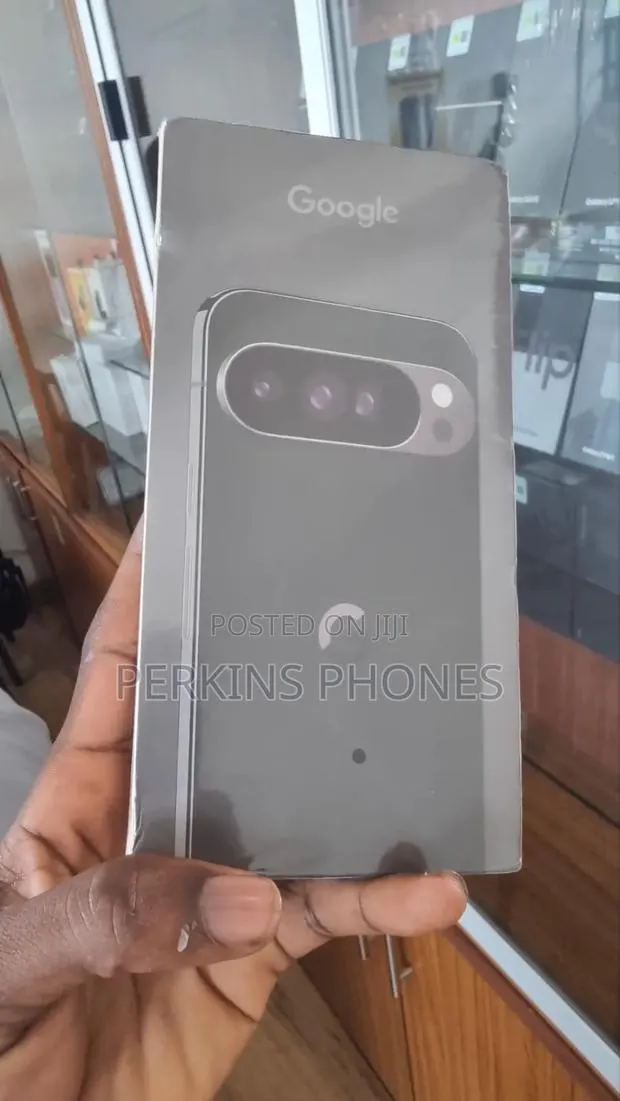 New Google Pixel 10 Pro XL 256 GB Black · Photo 1