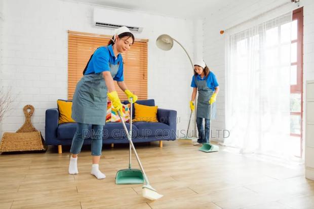 Quick Response Cleaners · Photo 1