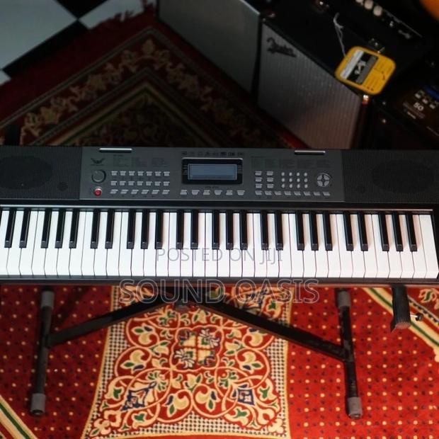 Anglet XTS-690 Electronic Keyboard · Photo 1