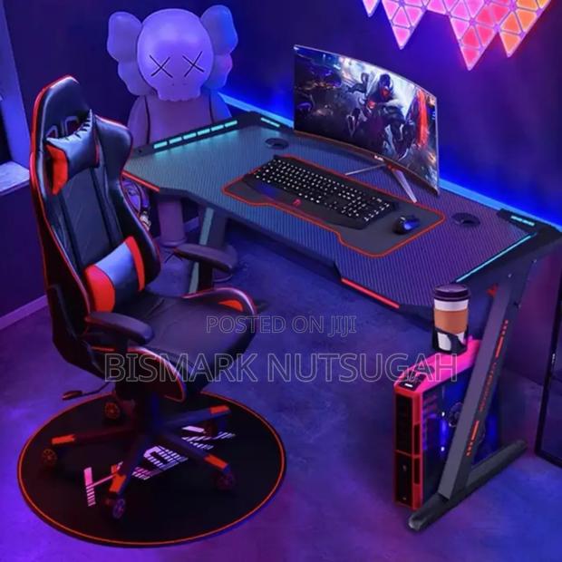 Gaming / Laptops Table For Sale · Photo 3