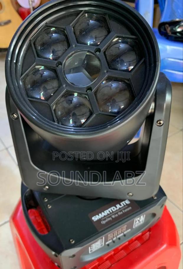 7eyes Mini Led Moving Head Light (Beam) · Photo 1