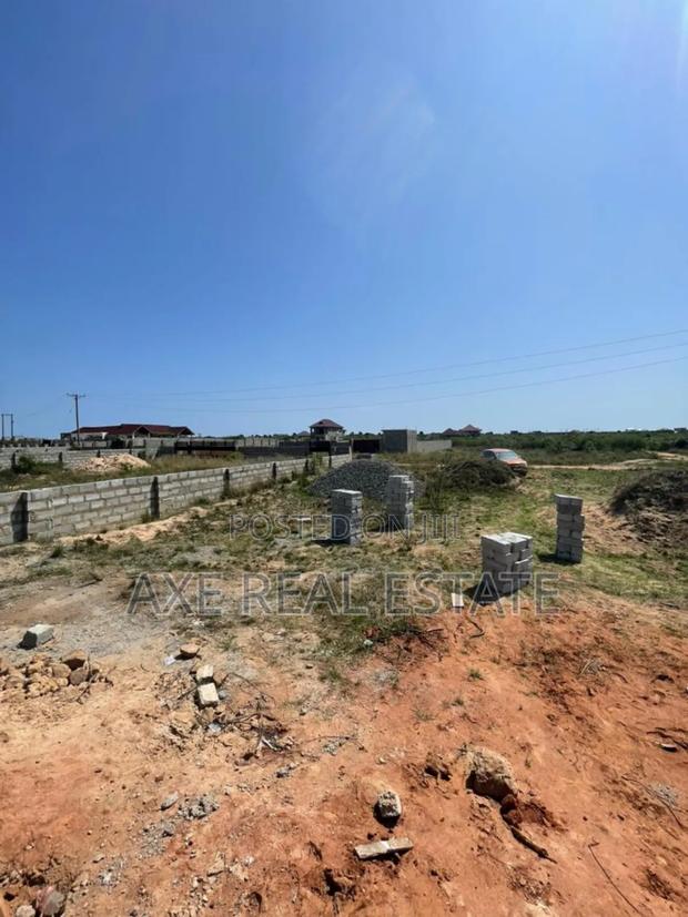 Half Plot + Incentives at Prampram Beach Lane · Photo 1