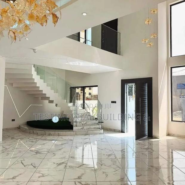 4bdrm House in Testimonial Building, Adjiriganor for sale · Photo 3