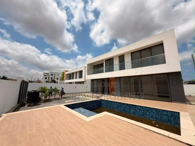 4bdrm House in Ashaley Botwe for sale · Photo 1