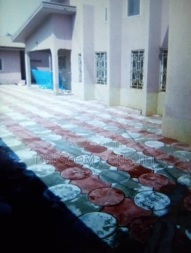 House for Sale · Photo 3